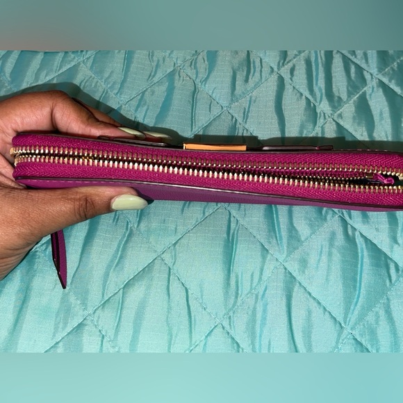 Henri Bendel West 57th Zip Around Continental Wallet Magenta Pink EUC Dust Bag